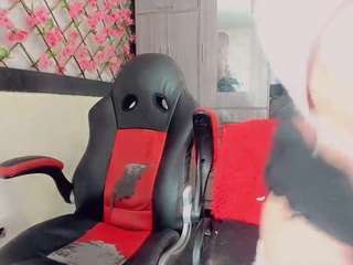 thiara-veky Live Webcam on CamSoda