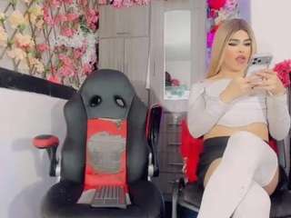 thiara-veky