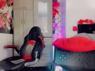 thiara-veky