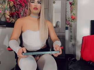 thiara-veky
