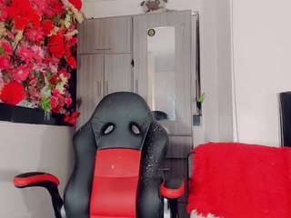 thiara-veky Live Webcam on CamSoda