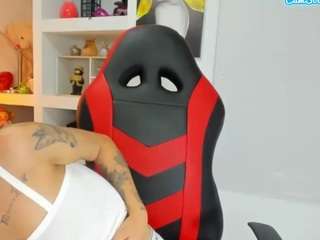 Small tits, Petite, Young adult, Teen 18, Tattoos, No smoking, No drinking,..., Live Adult Cams 0