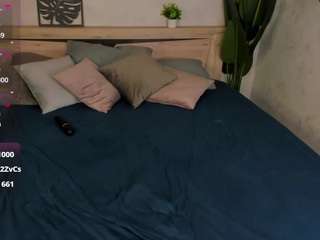 christine-wallker webcam