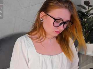 christine-wallker webcam