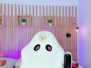 Ciara-Blake live webcam show