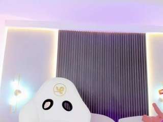 Ciara-Blake live cam