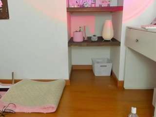 danesacronnin Live Webcam on CamSoda