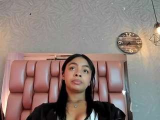 kourtney-fox webcam model