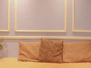  lucycanels chat room