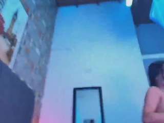 le modèle maxashleymds est en webcam porno dans un show sur le site camsoda, il possède les tags suivants: anal,ass to mouth,brown eyes,cowgirl,cum in pussy,dildo or vibrator,doggy style,drinking,facial,skinny,tattoos,teen 18,young adult,hd