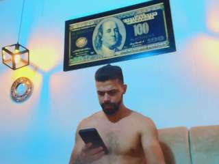 Max and Ashley live cam preview