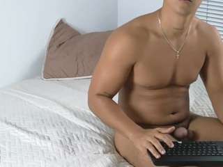 69hotemptation Live Webcam on CamSoda