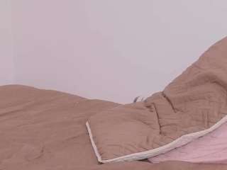 69hotemptation Live Webcam on CamSoda