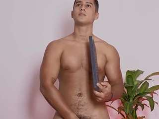 69hotemptation Live Webcam on CamSoda