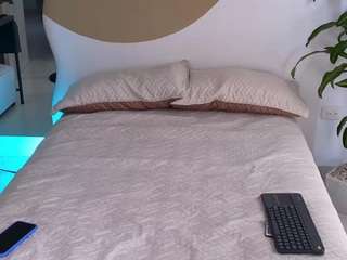 69hotemptation webcam model