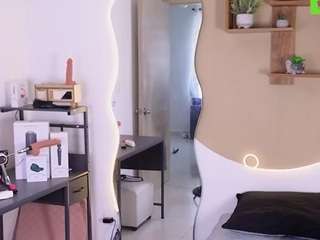 69hotemptation Live Webcam on CamSoda