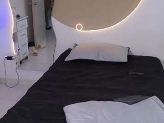 69hotemptation Live Webcam on CamSoda