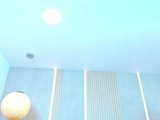 antonella-west Live Webcam on CamSoda