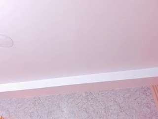 antonella-west's CamSoda show and profile