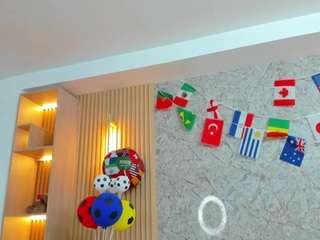 antonella-west Sex Cam Show