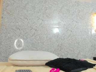 antonella-west live webcam show