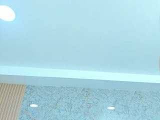 antonella-west live webcam show