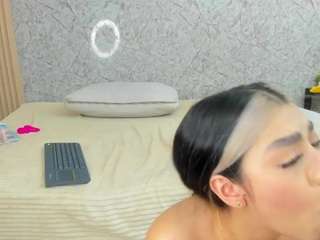 Antonella-West live cam preview