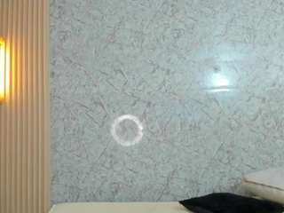 Antonella-West live cam preview