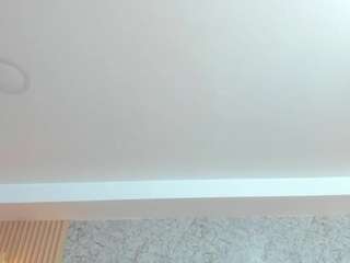 Antonella-West live cam preview
