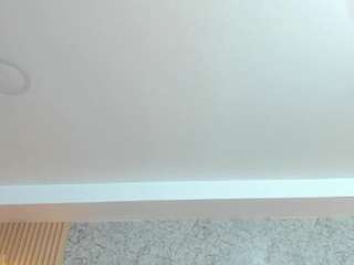Antonella-West live cam preview