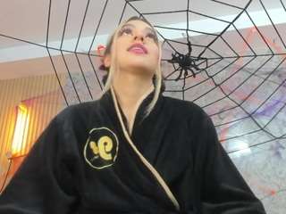 Antonella-West live cam preview