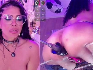 Mayarouse's cam show statistics and live stream