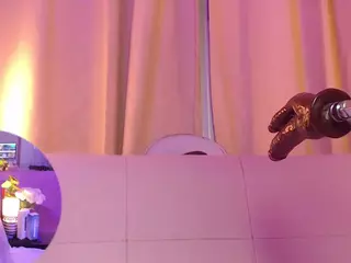 MayaRouse's Live Sex Cam Show