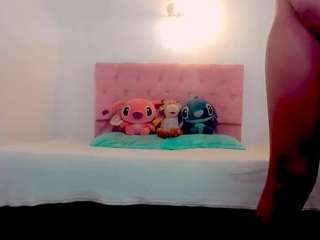 rianna-garcia1 Drinking live webcam