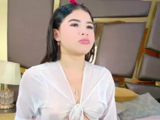 SarahClement's Live Sex Cam Show