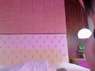 Sophia Jones's Live Sex Cam Show