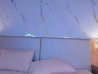 Sophia Jones's Live Sex Cam Show