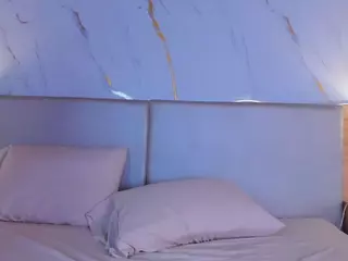 Sophia Jones's Live Sex Cam Show