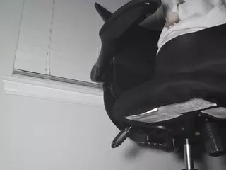 worshipbelle's Live Sex Cam Show