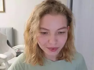 EmilyLuv's Live Sex Cam Show