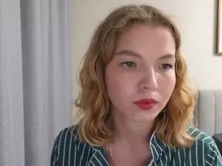 EmilyLuv's Live Sex Cam Show