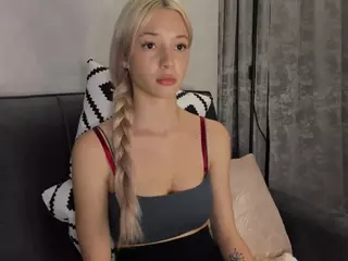 MelissaSun's Live Sex Cam Show