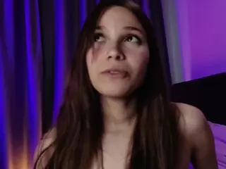 PhilomenaDudley's Live Sex Cam Show
