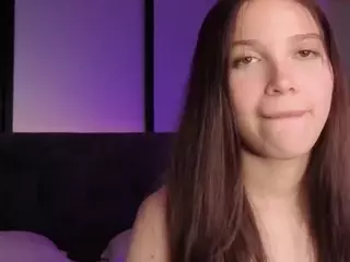 PhilomenaDudley's Live Sex Cam Show