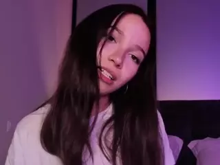 PhilomenaDudley's Live Sex Cam Show