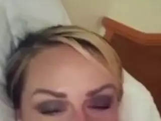 Hiikitty424's Live Sex Cam Show