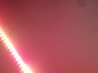 Hiikitty424's Live Sex Cam Show