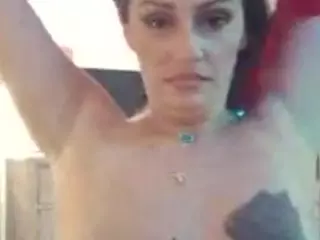 Hiikitty424's Live Sex Cam Show