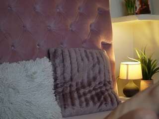 maiamini Live Webcam on CamSoda