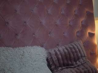 maiamini Live Webcam on CamSoda